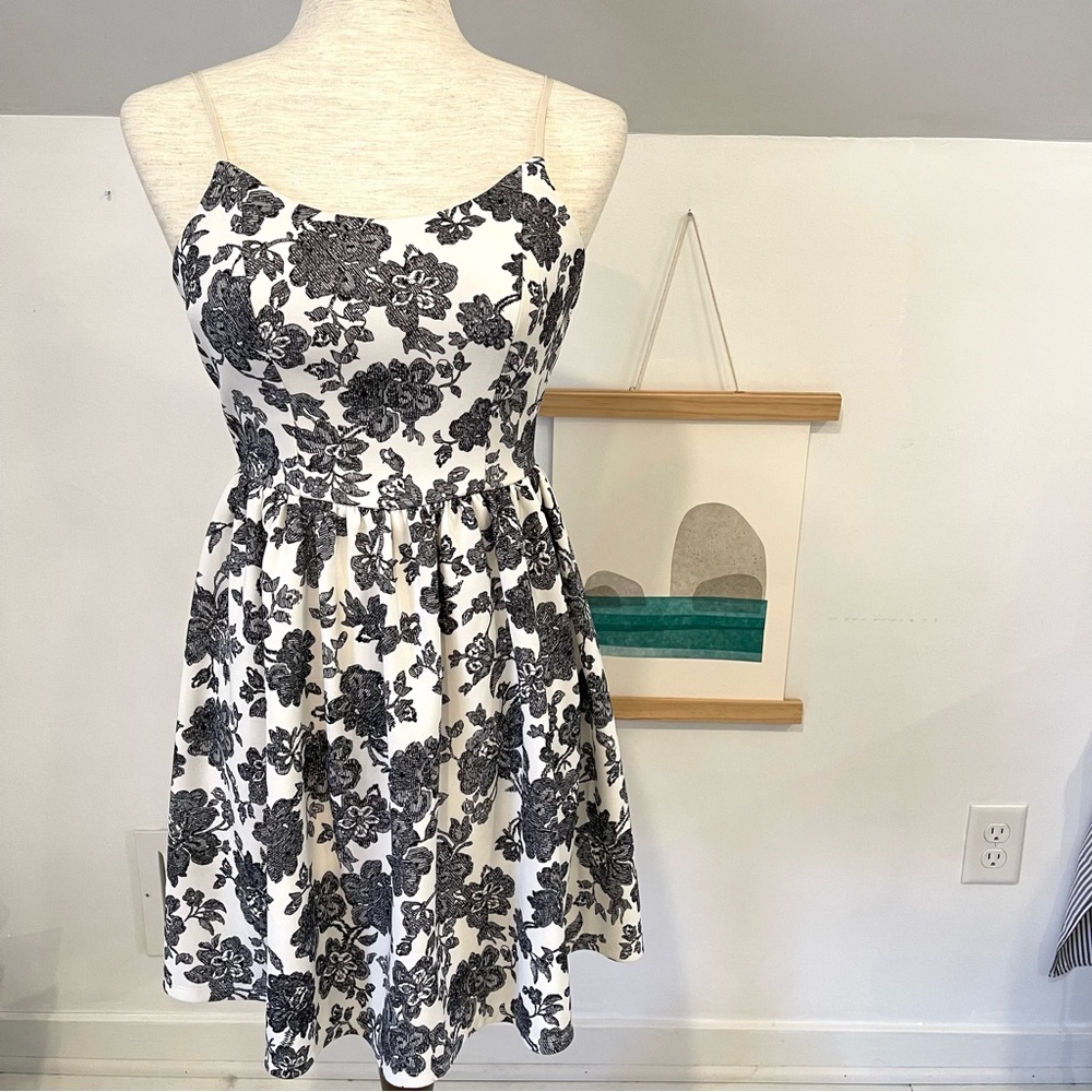 Floral Black and White Dress by Emerald Sundae size small